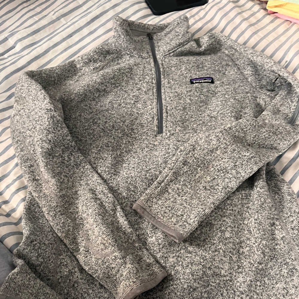 Womens Medium Patagonia quarter zip